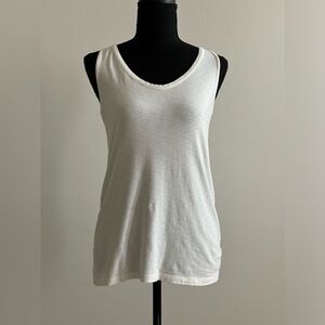 Lucy & Laurel White Sleeveless Tank Size XS